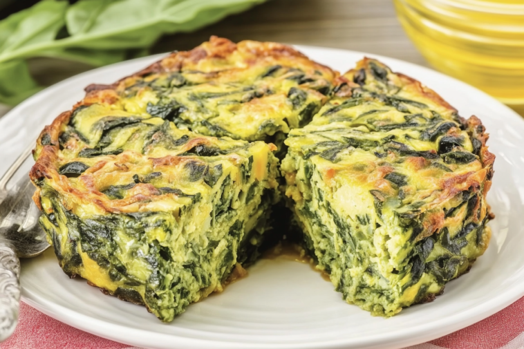 El budín de acelga es una opción deliciosa y saludable para cualquier comida del día.