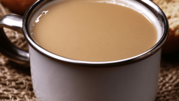 Descubre el delicioso y reconfortante atole de tamarindo, perfecto para cualquier ocasión.