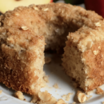 Delicioso y saludable, este bizcocho de avena y manzana es perfecto para disfrutar en cualquier momento.