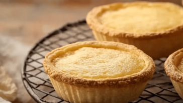 ¿Te imaginas un dulce bocado de elote? Prueba estos cubiletes de elote que enamoran. 🌽✨