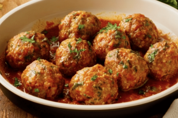 ¡Descubre unas deliciosas albóndigas saludables y llenas de sabor! 🌱🥕