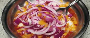 Este encurtido le dará un toque delicioso y picante a tus platillos. Perfecto para acompañar. 🌶️🧅