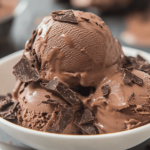 ¡Este helado de chocolate es un deleite cremoso perfecto para cualquier ocasión! 🍦🍫