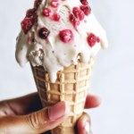 ¡Descubre un helado único hecho con nuez! Perfecto para los días calurosos. 🍦✨