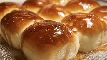 Deliciosos pancitos de leche ideales para cualquier ocasión. ¡Sorprende a todos con su sabor! 🍞🥛